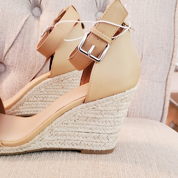 Tan Wedge Sandals - Picture 3 of 8